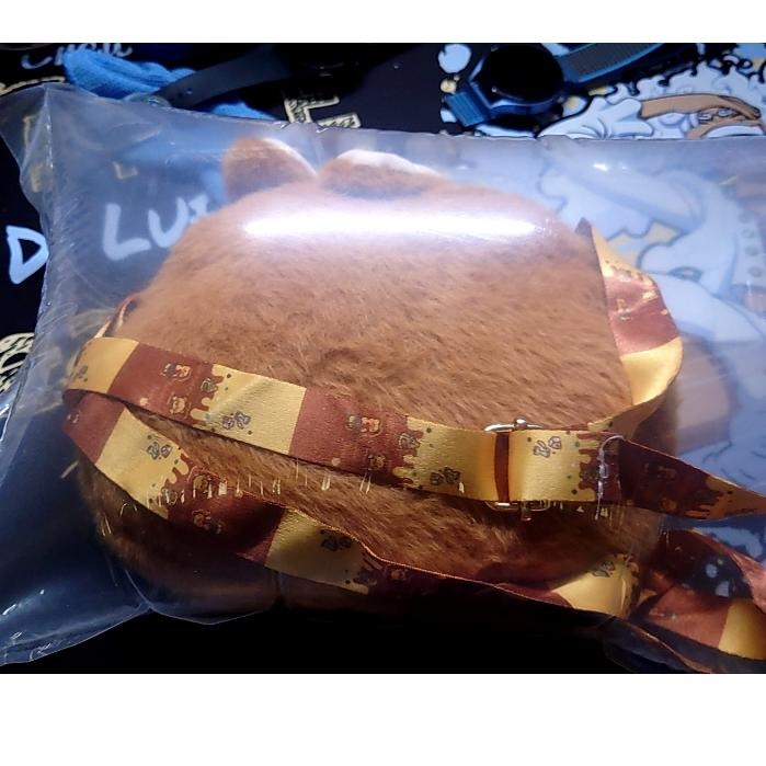 【全新現貨】泡泡瑪特 拉布布斜背包包 毛毛包包 可愛包包 生日禮物-細節圖2