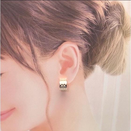 【美國正品現貨】COACH 8色 C logo耳環 穿針式 琺瑯耳環 C7770 送禮 情人節 送女友 聖誕節 母親節-細節圖9