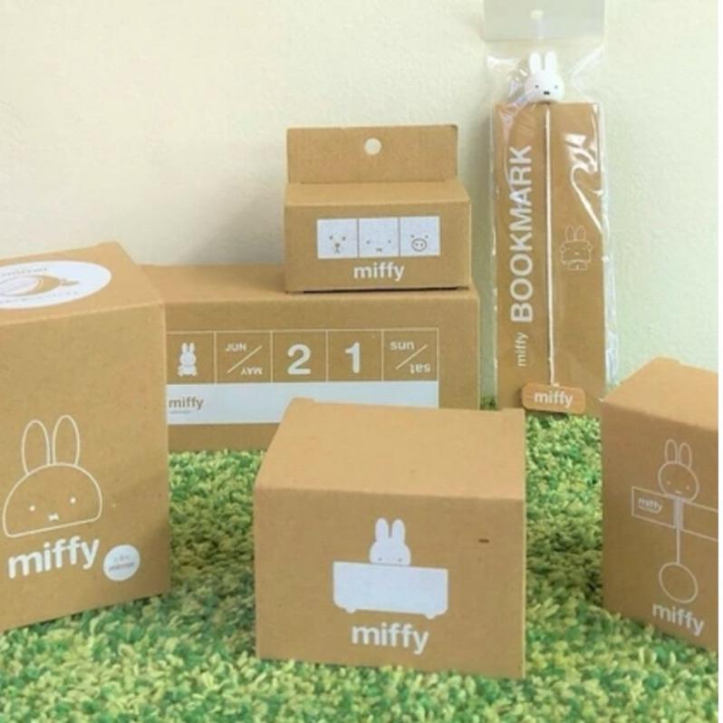 花點甜-（在途中） 日本進口Miffy 米飛兔原木造型桌鏡/桌上擺飾/交換禮物/生日禮物/生活雜貨-細節圖6