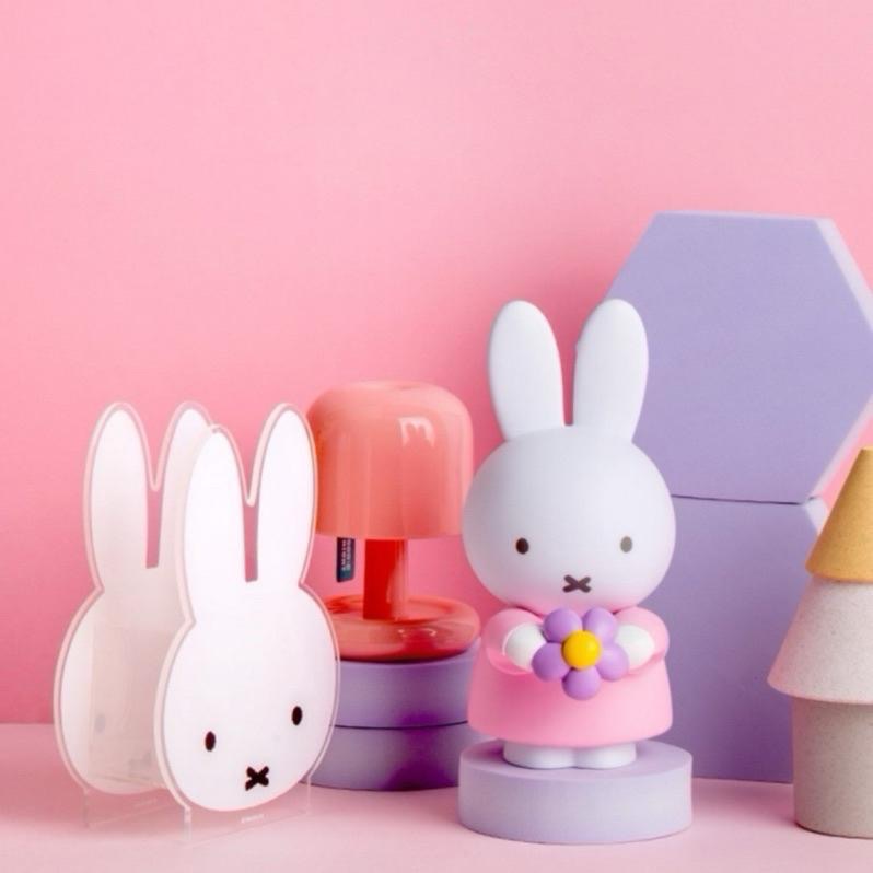 花點甜-現貨（防偽貼紙）Miffy粉色米飛兔17cm螢幕公仔掛飾小蒼蘭芳香劑 /桌上擺飾/螢幕掛飾/車內裝飾-細節圖5