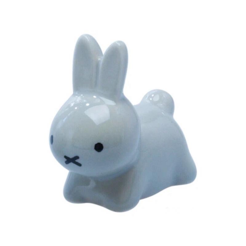 花點甜日本進口-Miffy 米飛兔瓷器筷架/ 2種尺寸 交換禮物 飾品鑰匙架 居家擺飾 婚禮小物 喬遷禮物-細節圖3