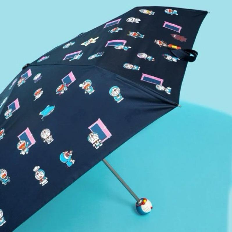 花點甜-現貨100% 哆啦A夢&FRIENDS 巡迴特展 -哆啦A夢抗UV摺疊傘（2色可選）/陽傘/外出旅遊必備-細節圖3