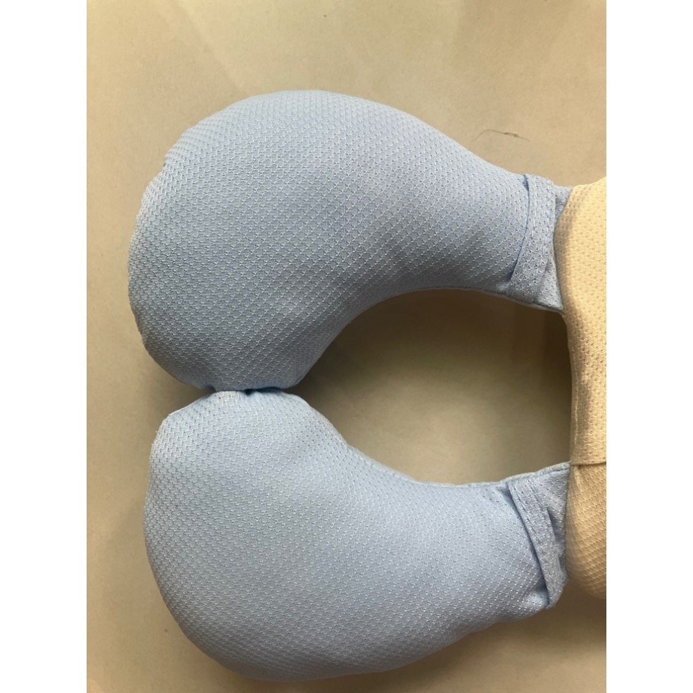 二手比得兔頸枕 推車頸枕-細節圖5