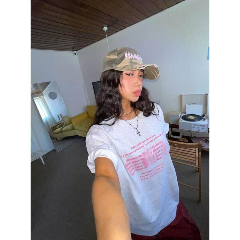 【FHICS】現貨 正韓服飾25s春夏款 短袖字體設計款  韓系 簡約 質感 短袖 短袖T恤 男女都適合 穿搭-細節圖2