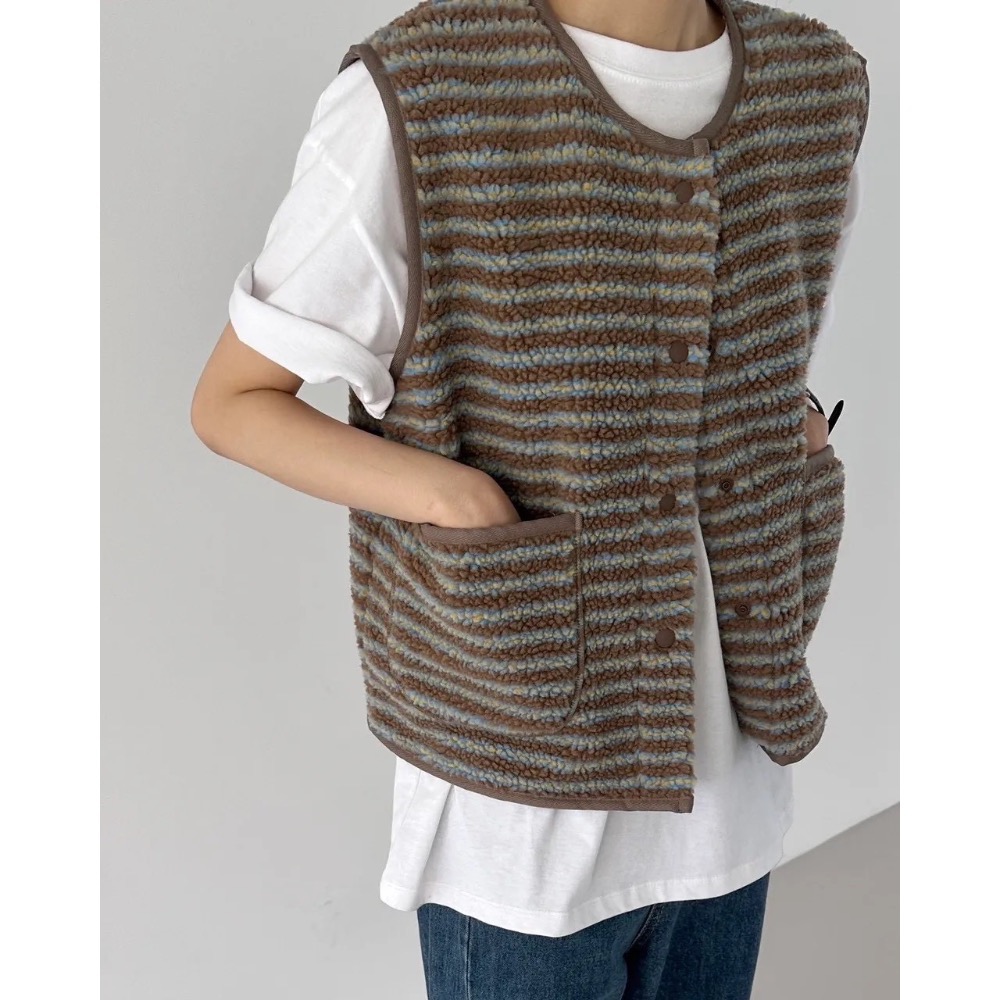 韓國小姐姐絨絨口袋背心-細節圖3