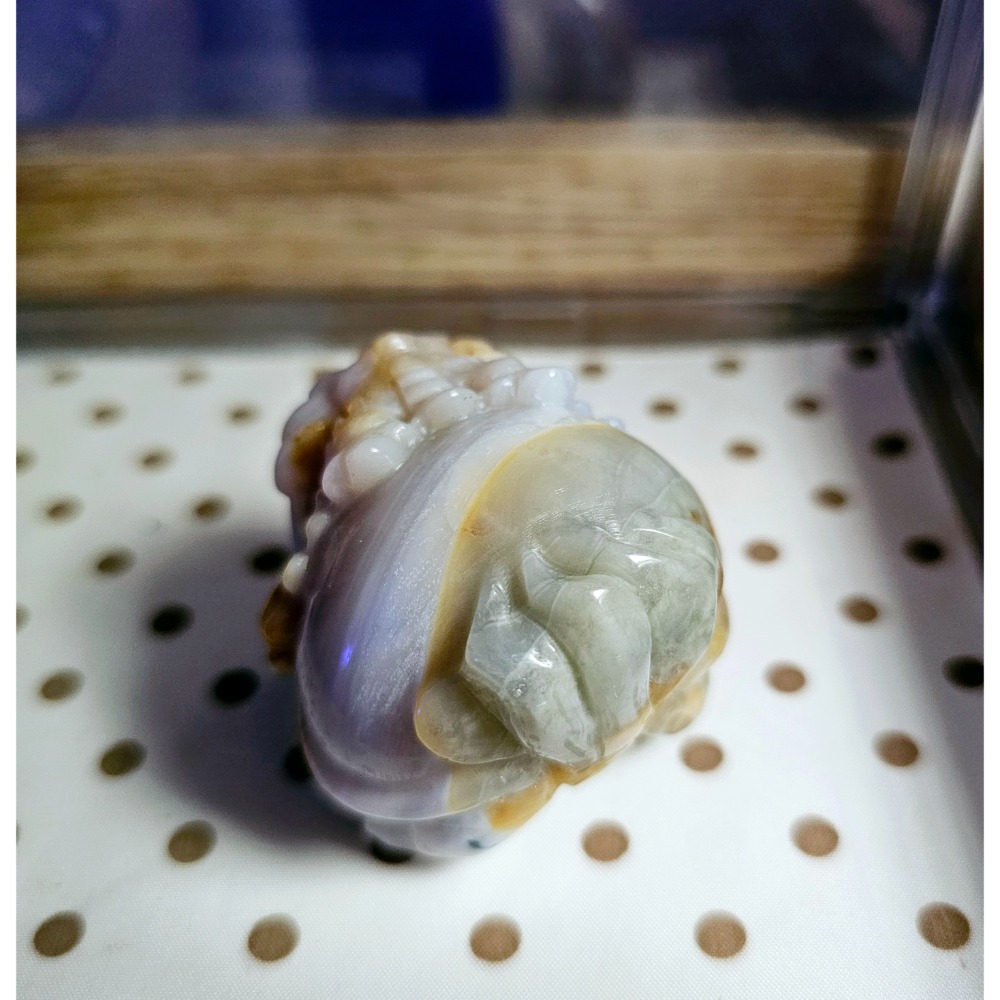 嗡嗡水晶礦寶小舖-海洋碧玉龍龜-細條紋衣文青綠褲-細節圖4