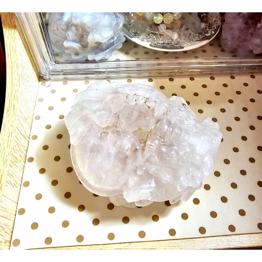 嗡嗡水晶礦寶小舖-大。晶洞龍龜-大牙-細節圖2