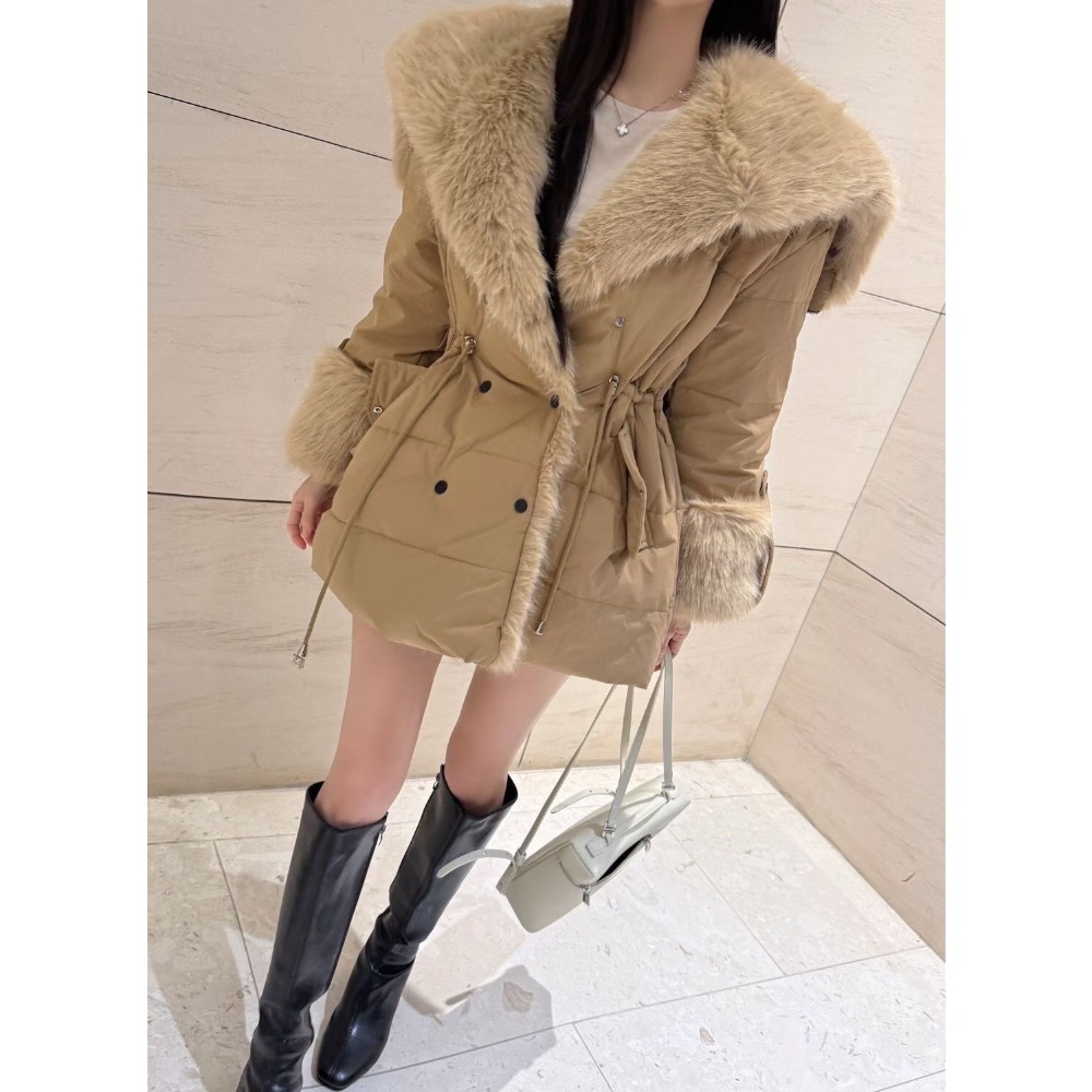正韓連線預購新品：✨毛領抽腰羽絨外-細節圖2