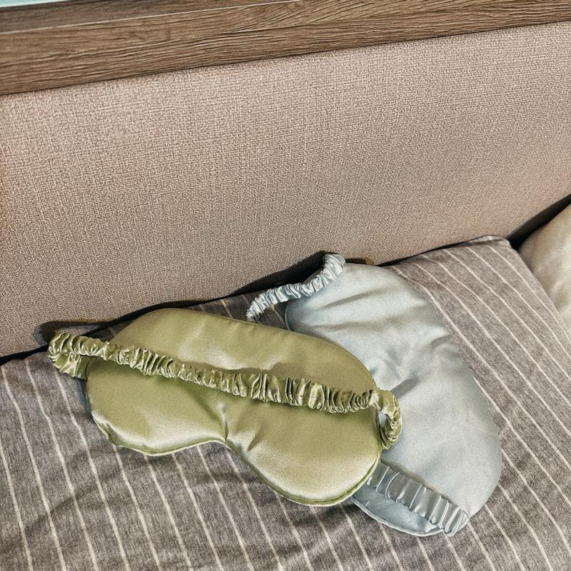 免運✨仿真絲透氣遮光舒眠眼罩 遮光眼罩 舒眠眼罩 透氣眼罩 親膚眼罩-細節圖7