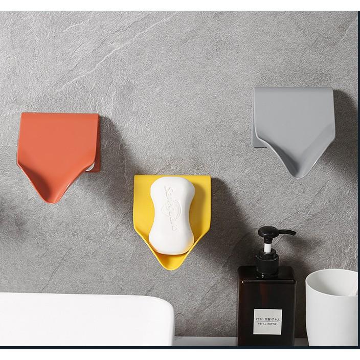 皮老闆3C賣場 日式清新肥皂盒 肥皂瀝水架 瀝水盒 肥皂盒 香皂盒 吸盤肥皂盒 廚房浴室收納 肥皂瀝水導流-細節圖8