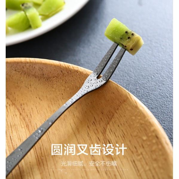皮老闆3C賣場 不鏽鋼小叉子 水果叉 甜點叉 蛋糕叉 西餐 餐具碗盤 廚房用品 刀叉  叉子 環保 台灣 現貨-細節圖7