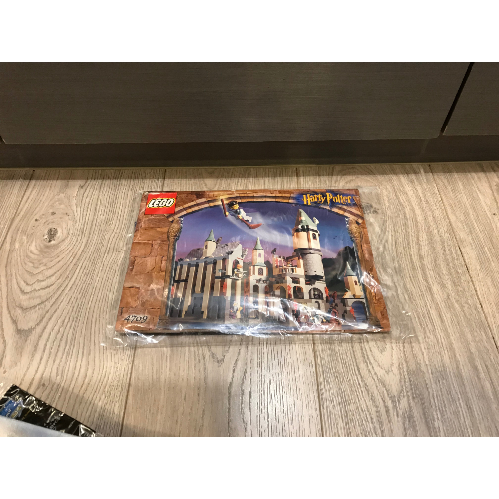 LEGO樂高經典絕版Harry Potter哈利波特系列4709 霍格華茲學院城堡二手美品-細節圖3