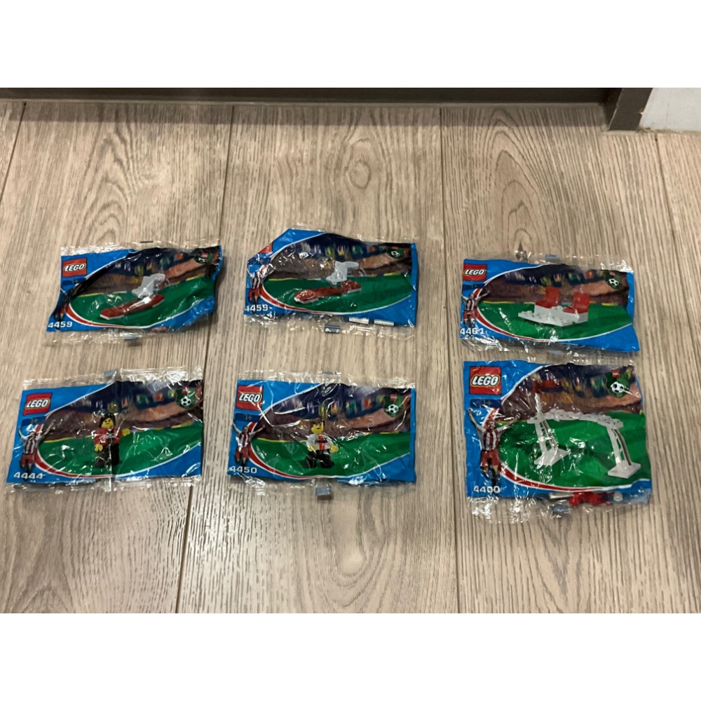 LEGO 樂高經典絕版可口可樂足球隊員人偶道具包-規格圖2