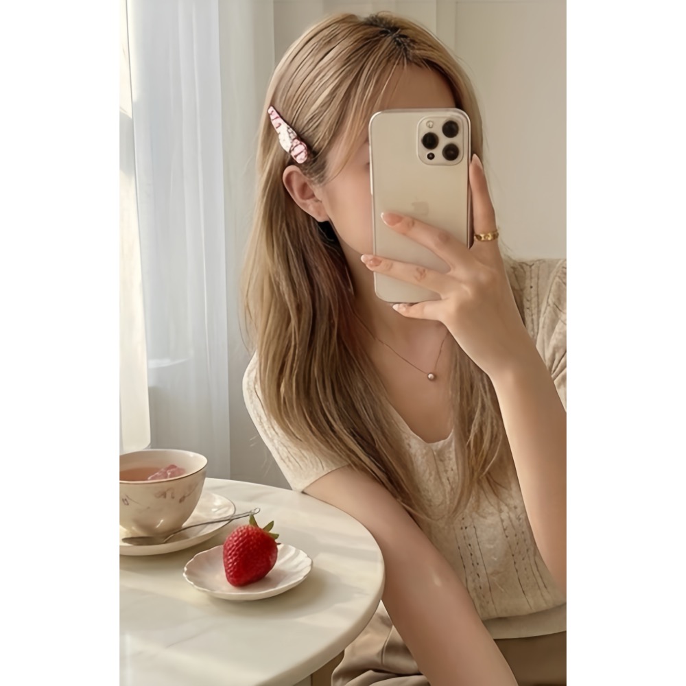 🍓Hello Kitty三件組髮夾｜韓系甜妹髮飾 瀏海夾 長夾 邊夾 少女髮夾 可愛卡通髮夾 日常穿搭必備-細節圖2