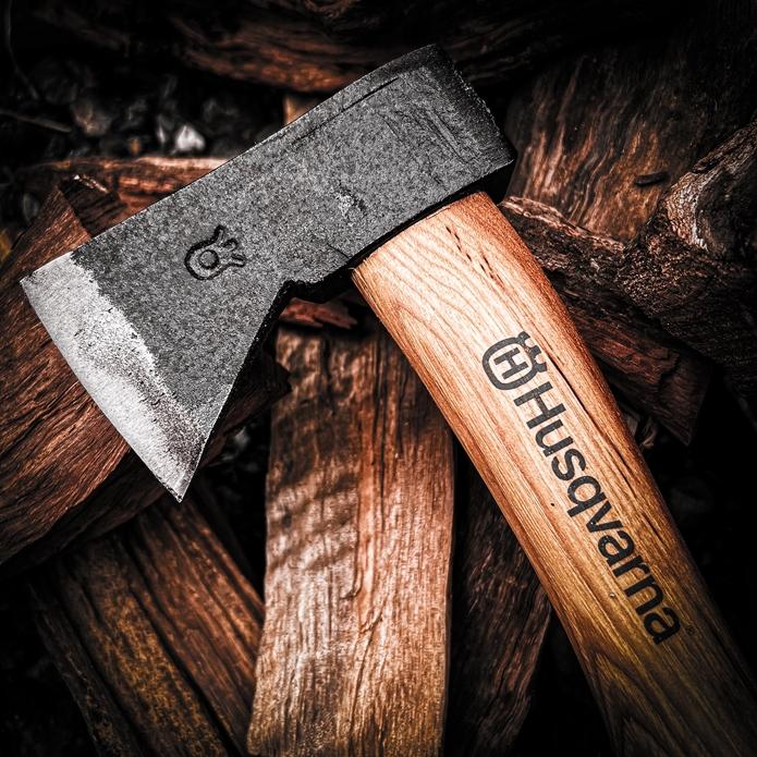 Husqvarna Hiking Hatchet 德國手工鍛造手斧 小斧頭 露營 野營 焚火 劈材 火絨 園藝 焚火道具-細節圖2