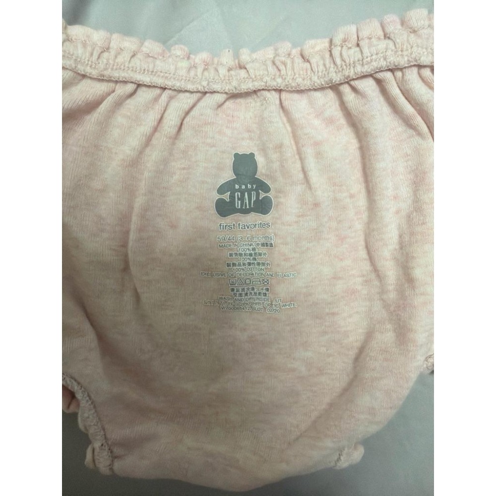 [二手］GAP嬰兒短褲（3-6m）-細節圖2