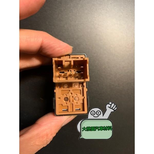 ➶大桃園汽車材料➶ HYUNDAI 現代 ELANTRA 1.8 2013年後 電動窗 升降機 昇降機 開關 副控開關-細節圖2