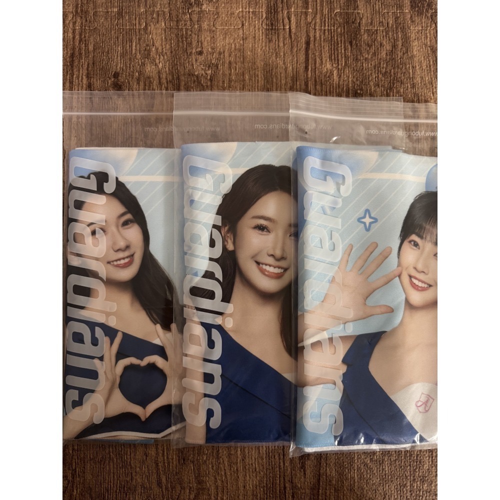 2025 富邦悍將 Fubon Angels 李珠珢 李雅英 南珉貞 禾羽 檸檬 安娜 卡洛琳 慈妹 應援毛巾 全新未拆-細節圖4
