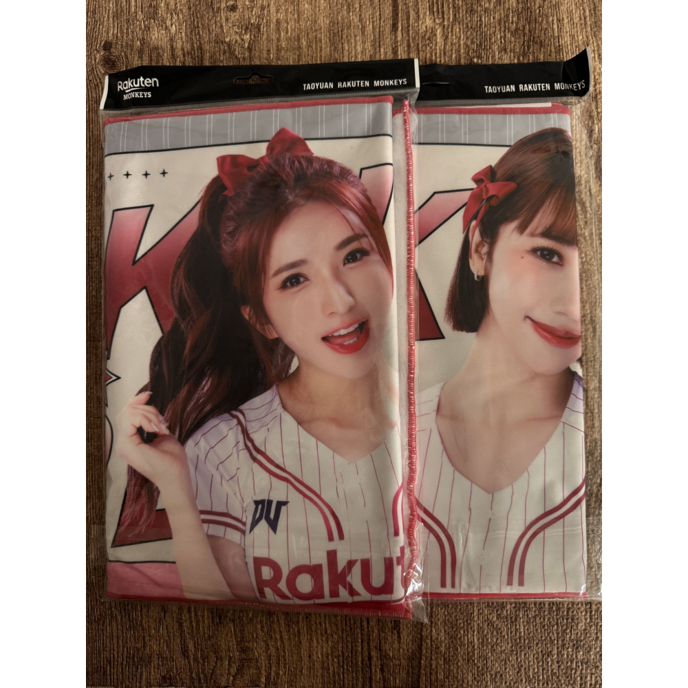 2025 樂天桃猿 樂天女孩 Rakuten Girls 河智媛 廉世彬 禹洙漢 嘎琳 林艾融 影像 應援毛巾 全新未拆-細節圖9