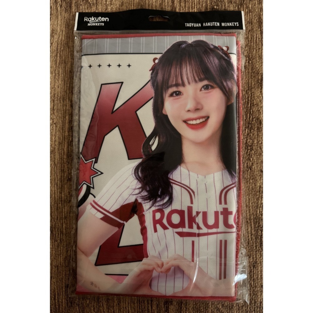 2025 樂天桃猿 樂天女孩 Rakuten Girls 河智媛 廉世彬 禹洙漢 嘎琳 林艾融 影像 應援毛巾 全新未拆-規格圖9