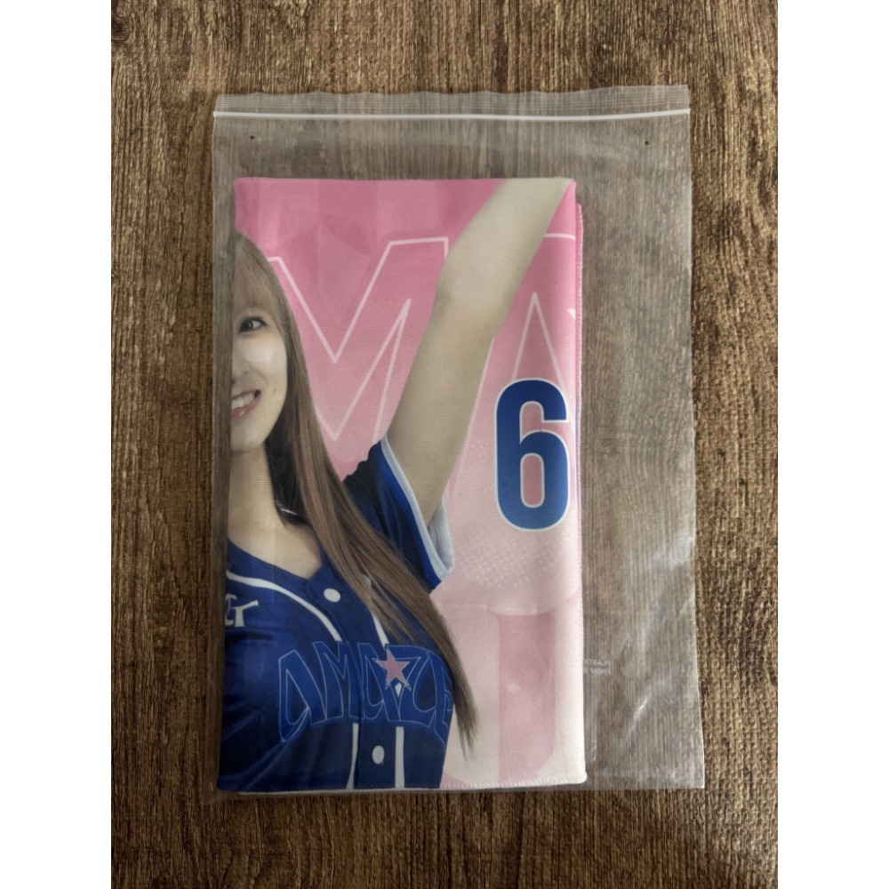 2024 世界12強 CT AMAZE 嘎琳 曼容 JOY 秀秀子 妮可 Jessy 孟潔 應援毛巾 全新未拆-規格圖3