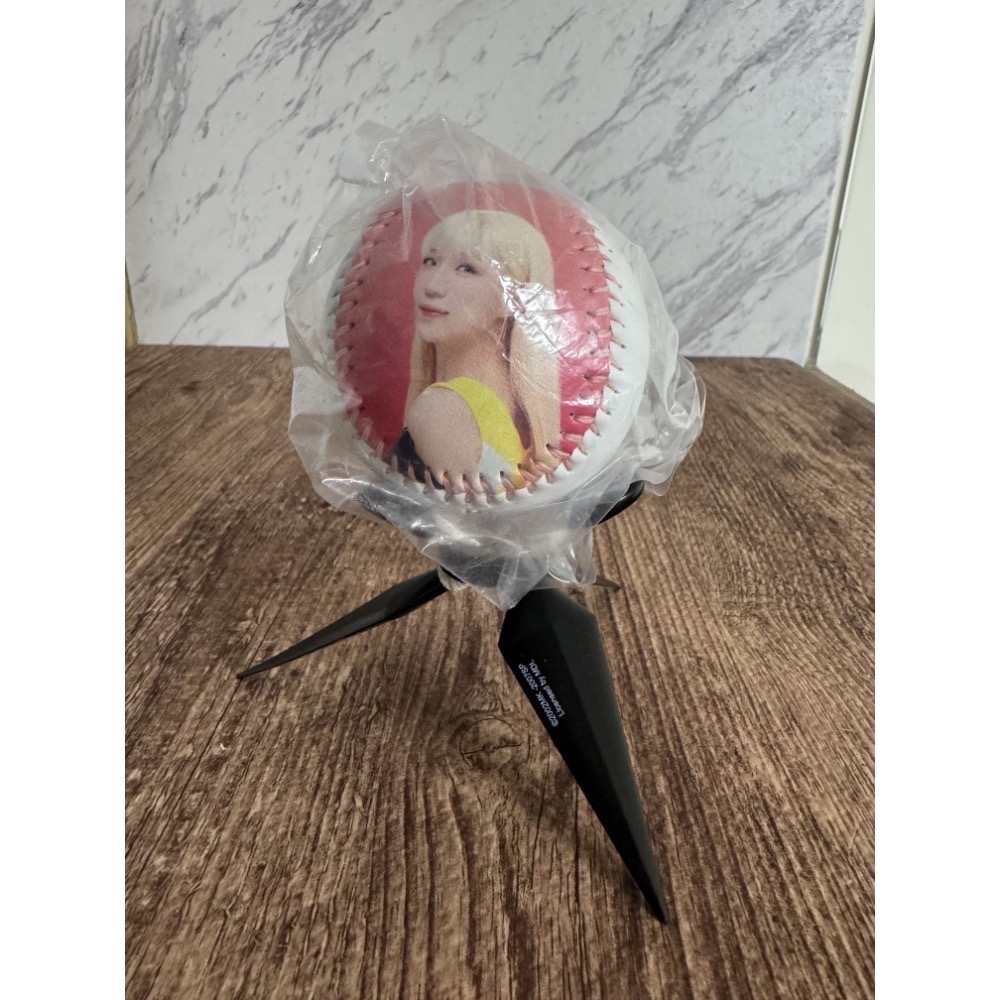 2024 中信兄弟 Passion Sisters 邊荷律 李丹妃 曼容 小迪 少鹽 貴貴 晴兒 妮可 肖像球 全新未拆-規格圖4