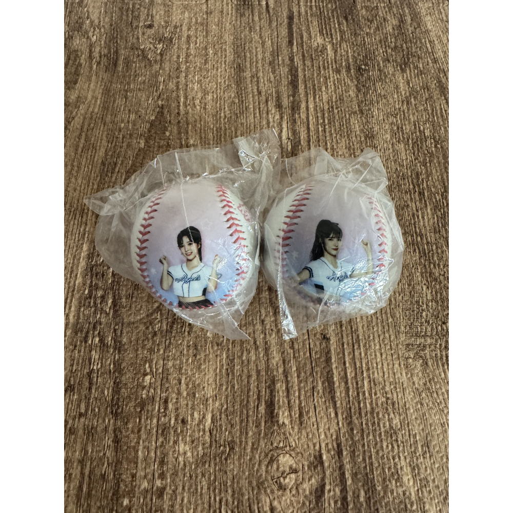 2024 富邦悍將 Fubon Angels 李雅英 李皓禎 慈妹 檸檬 秀秀子 潔米 寶兒 東東 肖像球 全新未拆-細節圖4