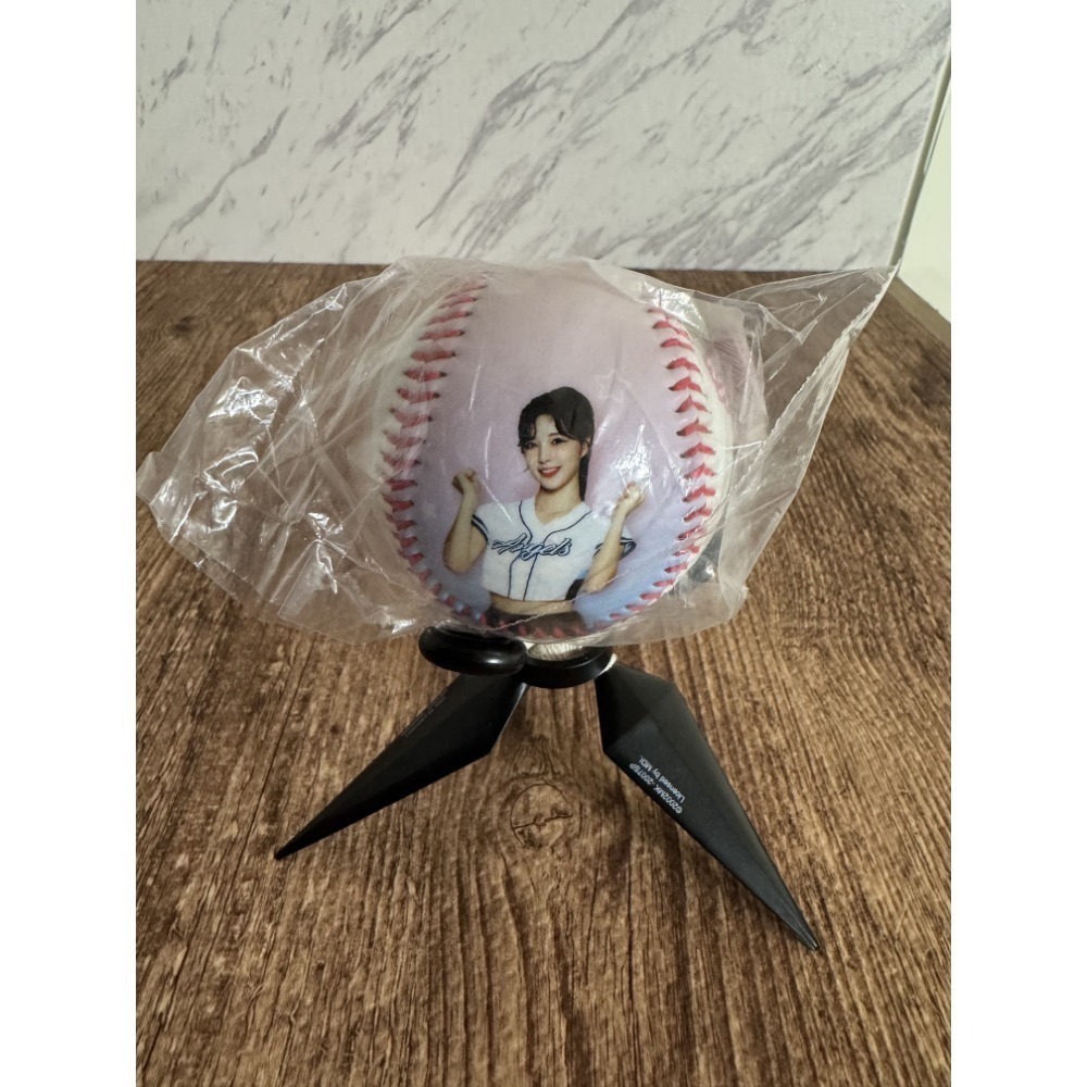 2024 富邦悍將 Fubon Angels 李雅英 李皓禎 慈妹 檸檬 秀秀子 潔米 寶兒 東東 肖像球 全新未拆-規格圖5