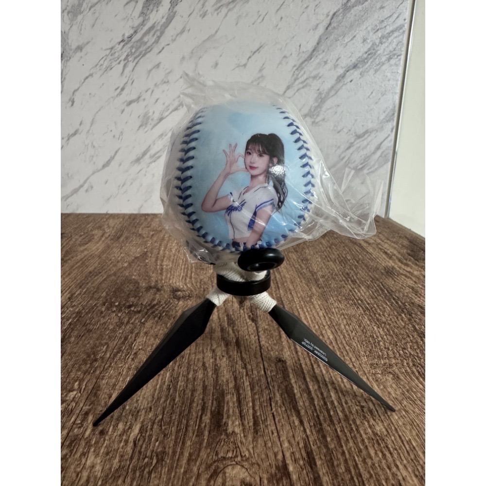 2025 富邦悍將 Fubon Angels 李珠珢 李雅英 南珉貞 卡洛琳 檸檬 秀秀子 慈妹 禾羽 肖像球 全新未拆-規格圖7