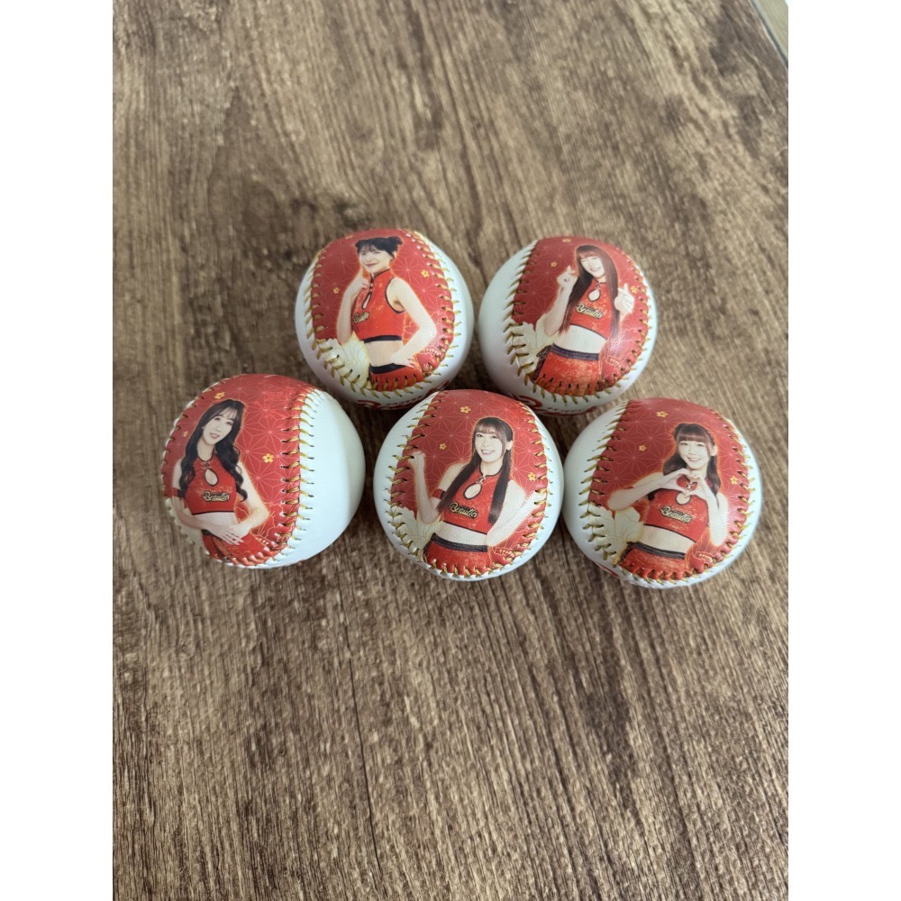 2024 味全龍 小龍女 Dragon Beauties 李多慧 小映 小珍奶 米奇 林襄 馬妹 肖像球 已拆 部分全新-細節圖2