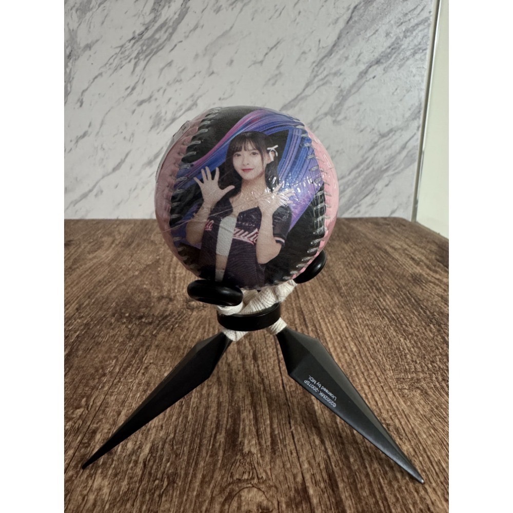 2025 味全龍 小龍女 Dragon Beauties 李多慧 沛沛 金娜妍 林襄 靜靜 佩霓 肖像球 全新未拆-規格圖10