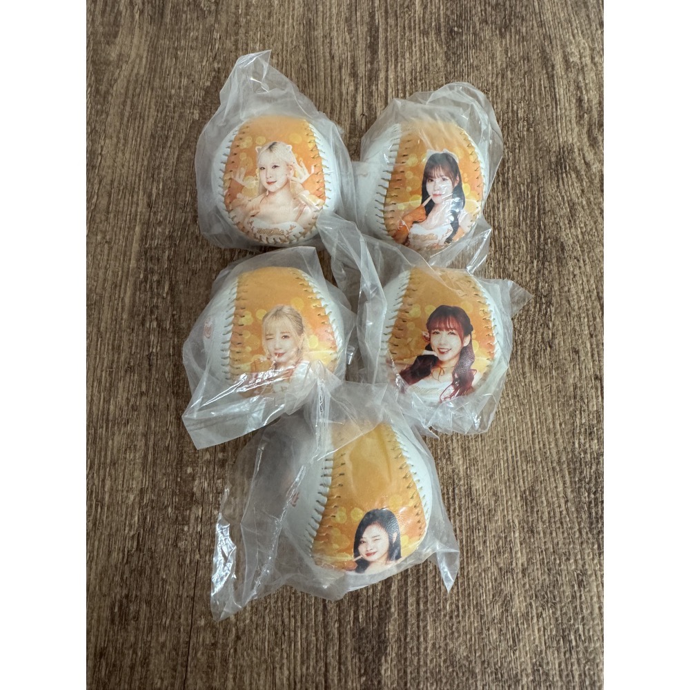 2025 統一獅 Uni Girls 趙娟週 瑟七 侯芳 斐琪 Joy 妮妮 芮絲 安惠志 文慧真 肖像球 全新未拆-細節圖4