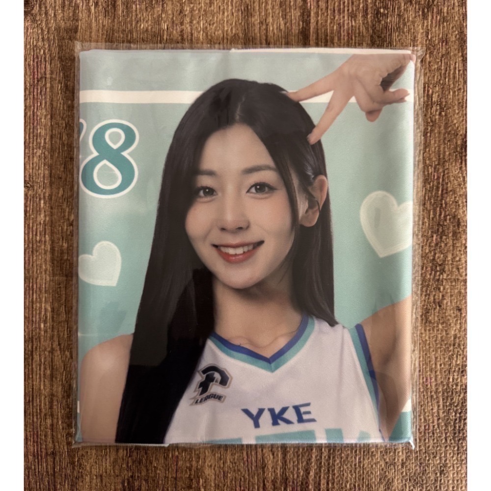 2025-2026 洋基工程 洋基女孩 YoungKey Girls 睦那京 朴淡備 崔洪邏 影像 應援毛巾 全新未拆-規格圖3