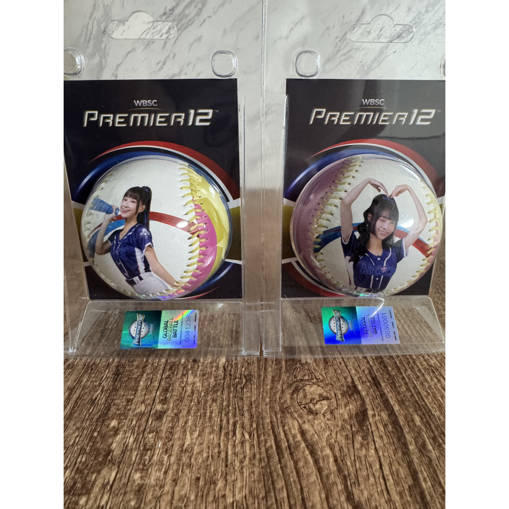 2024 世界12強 CT AMAZE 啦啦隊 嘎琳 曼容 孟潔 秀秀子 JOY 肖像球 全新未拆-細節圖2