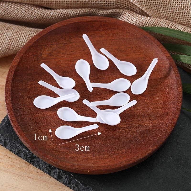 微縮食玩餐盤道具 廚房場景搭配 烤盤 餐盤 平底鍋 砂鍋 青花碗 湯匙 黏土創作材料 奶油膠 吊飾 鑰匙圈-規格圖10