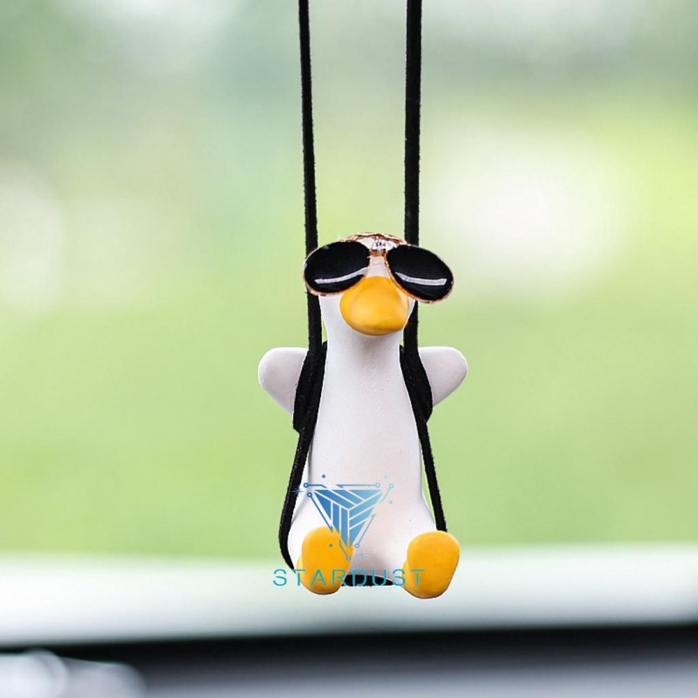【台灣現貨】鞦韆鴨 可愛加油鴨 車載鞦韆鴨 車內後視鏡吊飾 汽車 吊飾 盪鞦韆鴨 車內吊飾 汽車掛飾 鴨子-細節圖2