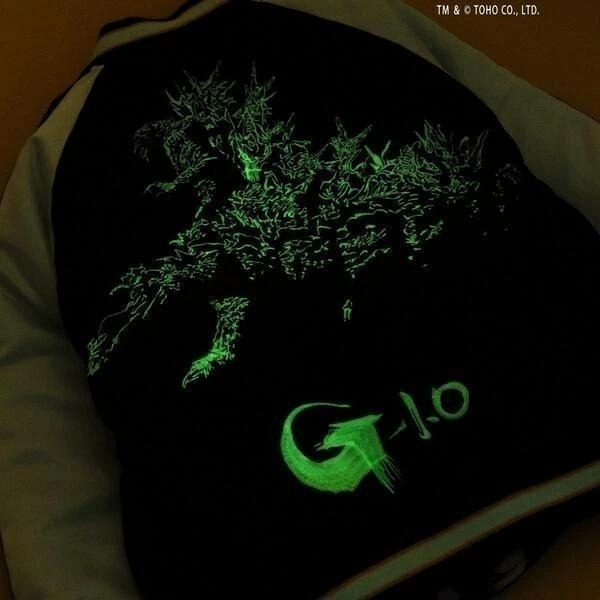 換季特價 現貨 日本 限定 哥吉拉 -1.0 電影版 橫須賀 黑色 雙面 刺繡 蓄光 外套 GODZILLA-細節圖6