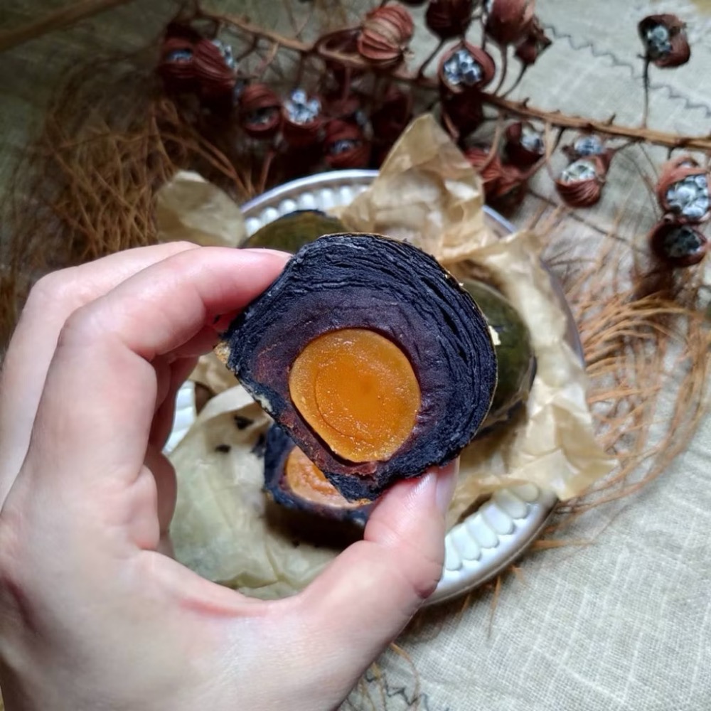 【Kyuu_ki_】金黃蛋黃酥  大顆紅土鹹鴨蛋🌝   宇治抹茶🍵   低糖豆沙餡🫘 抹茶甜點-規格圖8