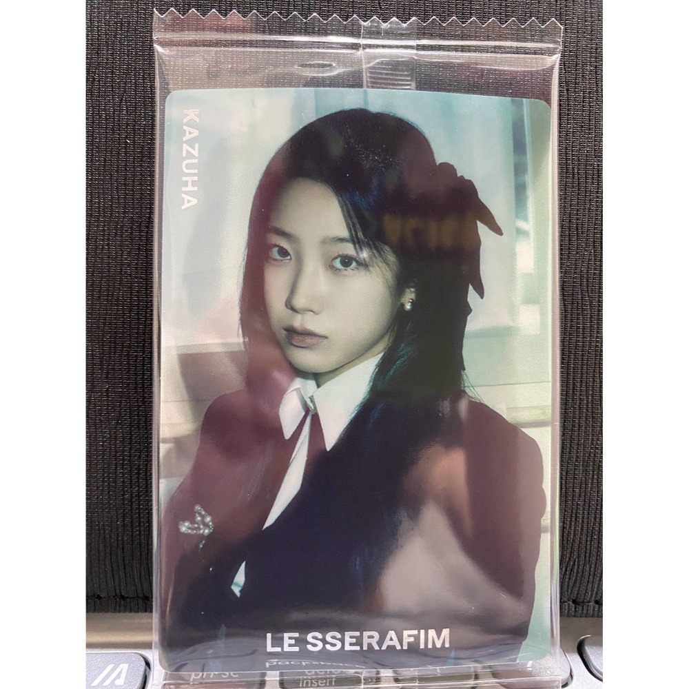 LE SSERAFIM 日本食玩 卡片-規格圖1