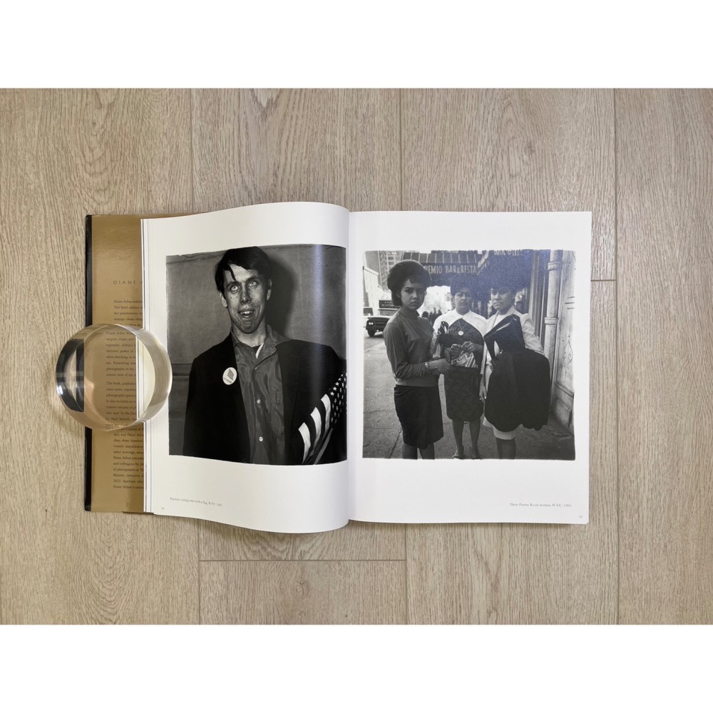 [相機小賣所] Diane Arbus 黛安・阿勃絲 攝影集 Revelations-細節圖4