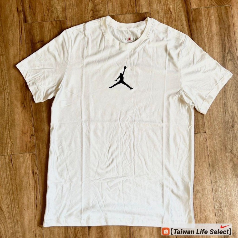 ★650元↘台灣公司貨! AIR JORDAN JUMPMAN 燙印飛人  短T 舒適 透氣  白 CW5191-102-細節圖2