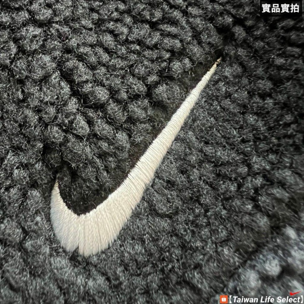 ★5折↘2440元!台灣公司貨!NIKE SWOOSH 大勾 雙面穿 羔羊毛/風衣 保暖外套 黑 FB1910-010-細節圖4