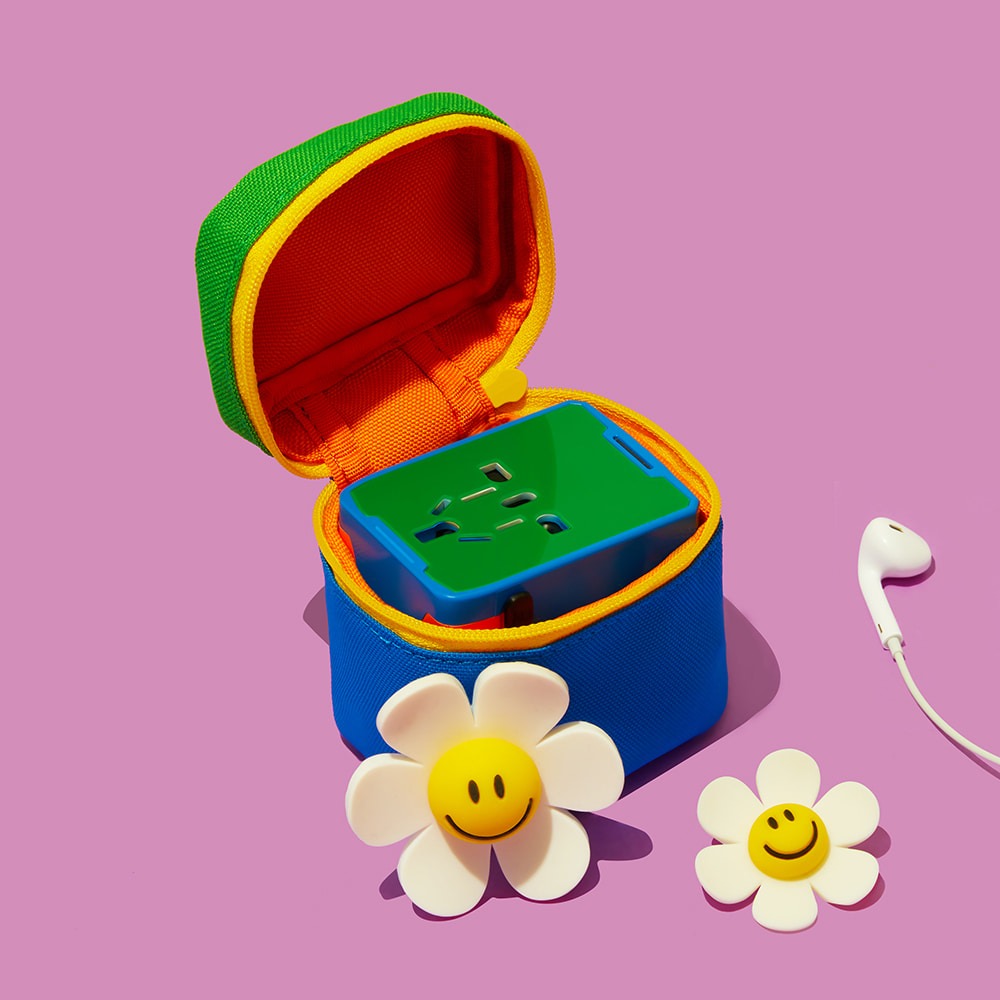 Wiggle Wiggle 萬國旅行轉接頭 彩色積木造型 附收納包 韓國代購正品-規格圖4