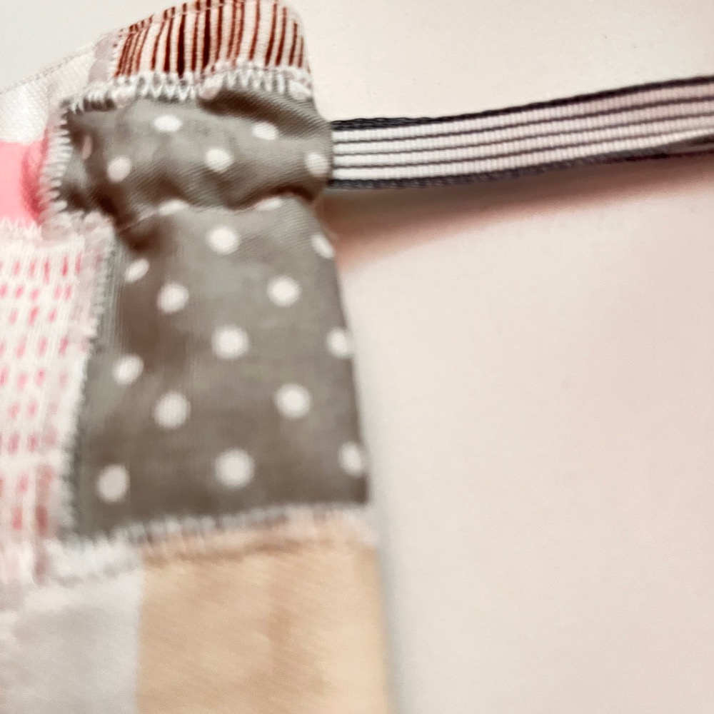 原創手作拼布刺繡小白花束口收納袋/2號-細節圖7