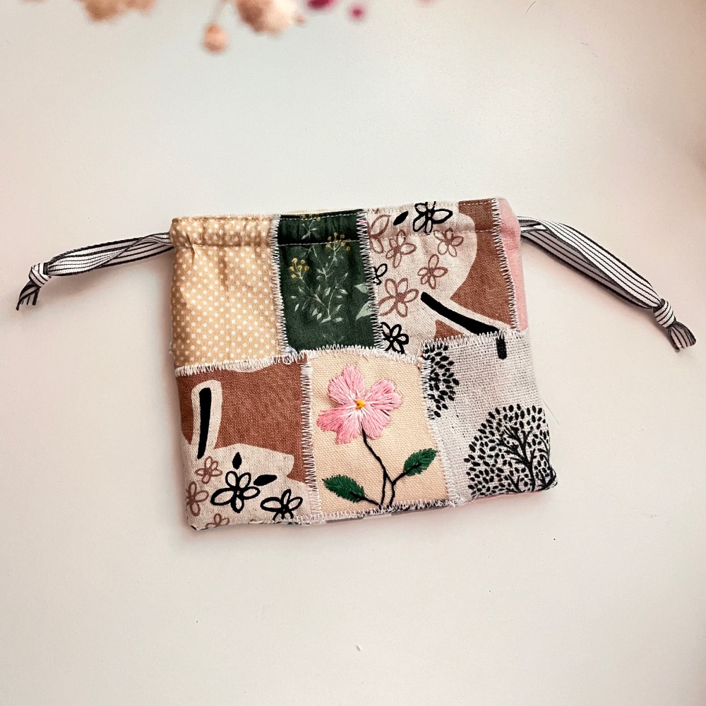 原創手作小粉花刺繡束口收納袋/3號-細節圖4
