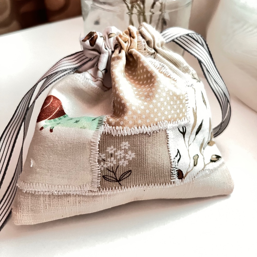 原創手作小清新風拼布束口收納袋/4號-細節圖4