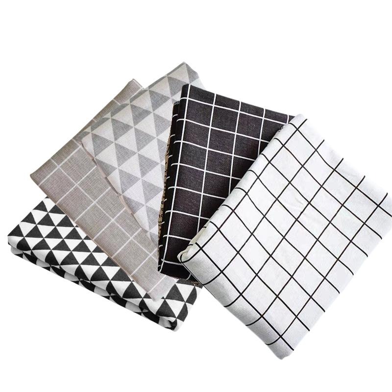 【台灣現貨】📣黑白灰格子/三角背景布🎊拍攝背景擺件裝飾拍照道具廣告IG雜貨小物Zakka飾品化妝品保養品食物包裝紙-細節圖2