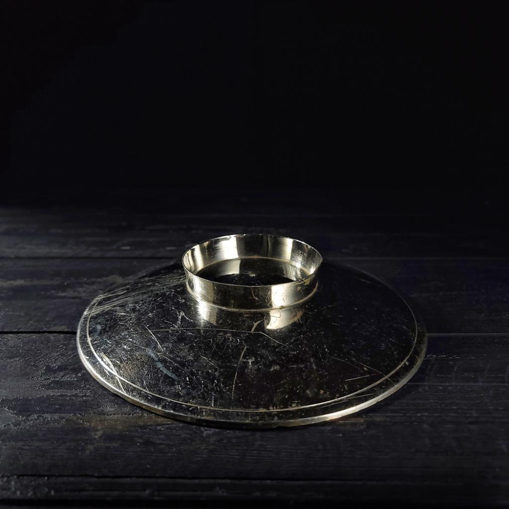 【台灣現貨】歐式捶紋黃銅圓盤Vintage舊物中古老件二手銅器拍照道具黃銅盤托盤茶盤黃銅盤餐盤靜物擺件 | 伯爵古器-細節圖4