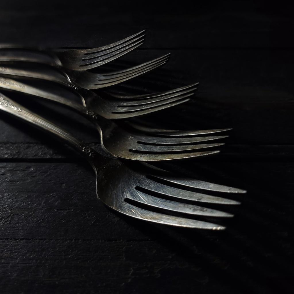 【台灣現貨】歐式復古鍍銀叉子組(5支)-Vintage舊物中古老件二手銀器西洋叉子鍍銀餐具銀器叉子拍照道具 | 伯爵古器-細節圖5