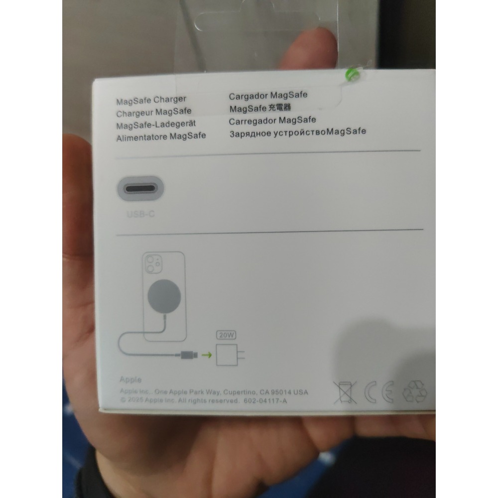 ios apple 無線充電器 (全新未拆封)-細節圖3